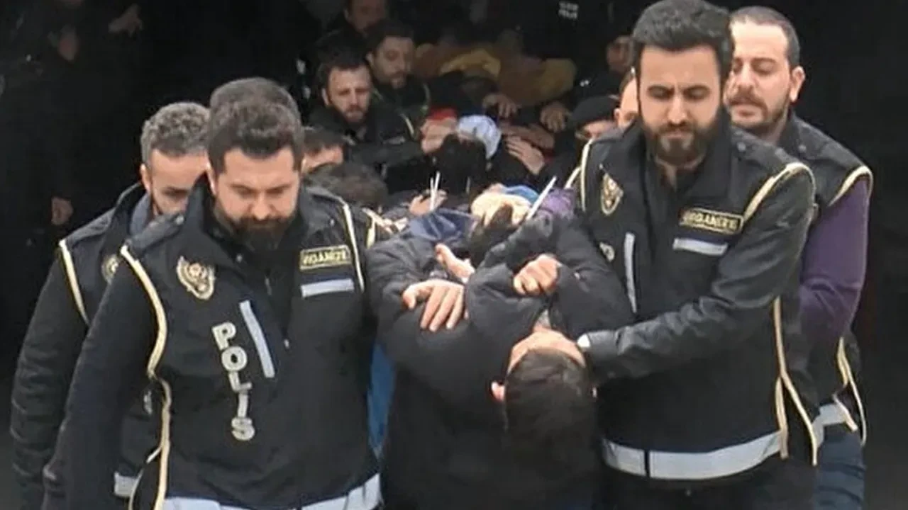 Barış Boyun cezaevinden mektupla talimat verdi! Çetenin tepe isminden savcıya suikast planı: 'Üzerimize çok geliyor, öldürün'