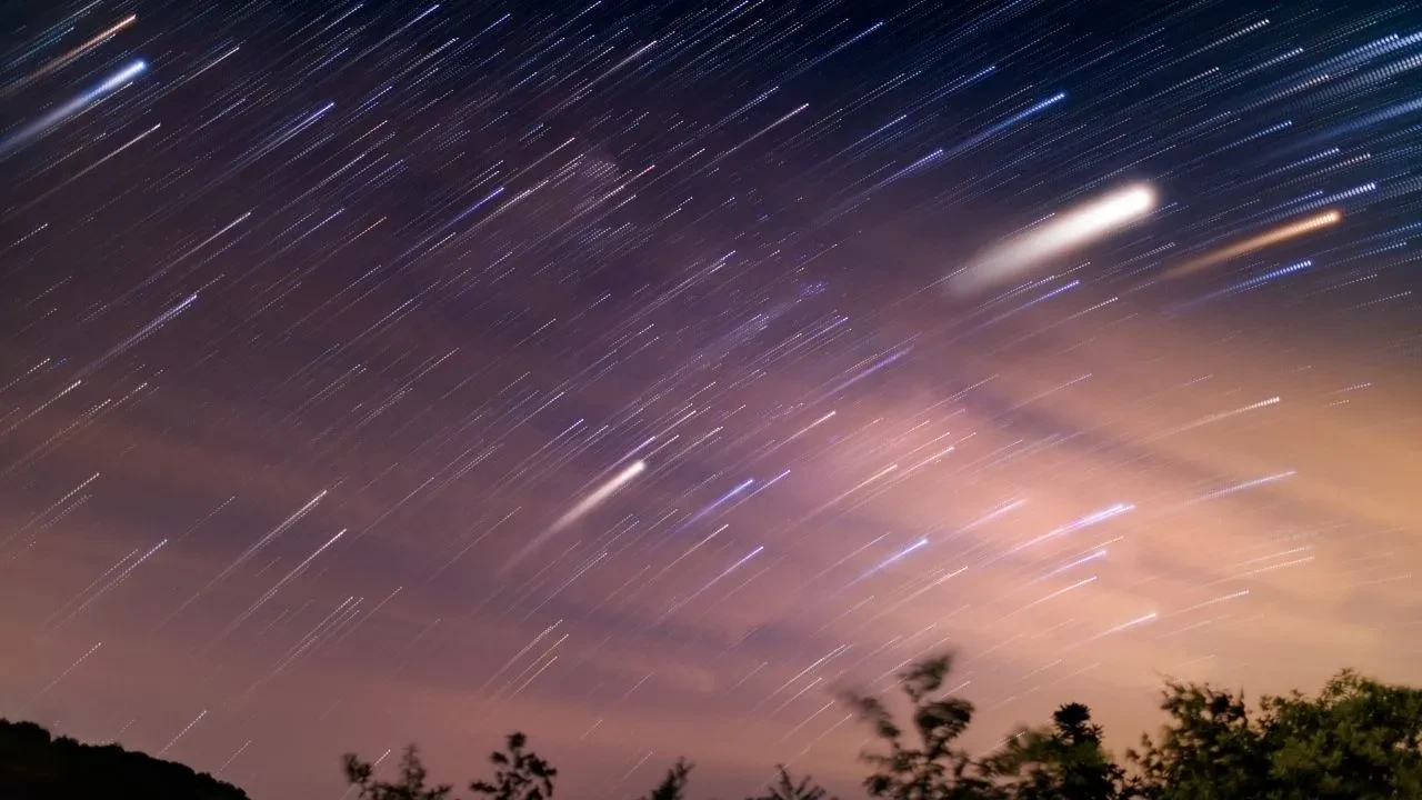Bu tarihte gökyüzüne bakmayı unutmayın: Lyrid meteor yağmurunu Türkiye'de izleyebileceğiniz en iyi saatler