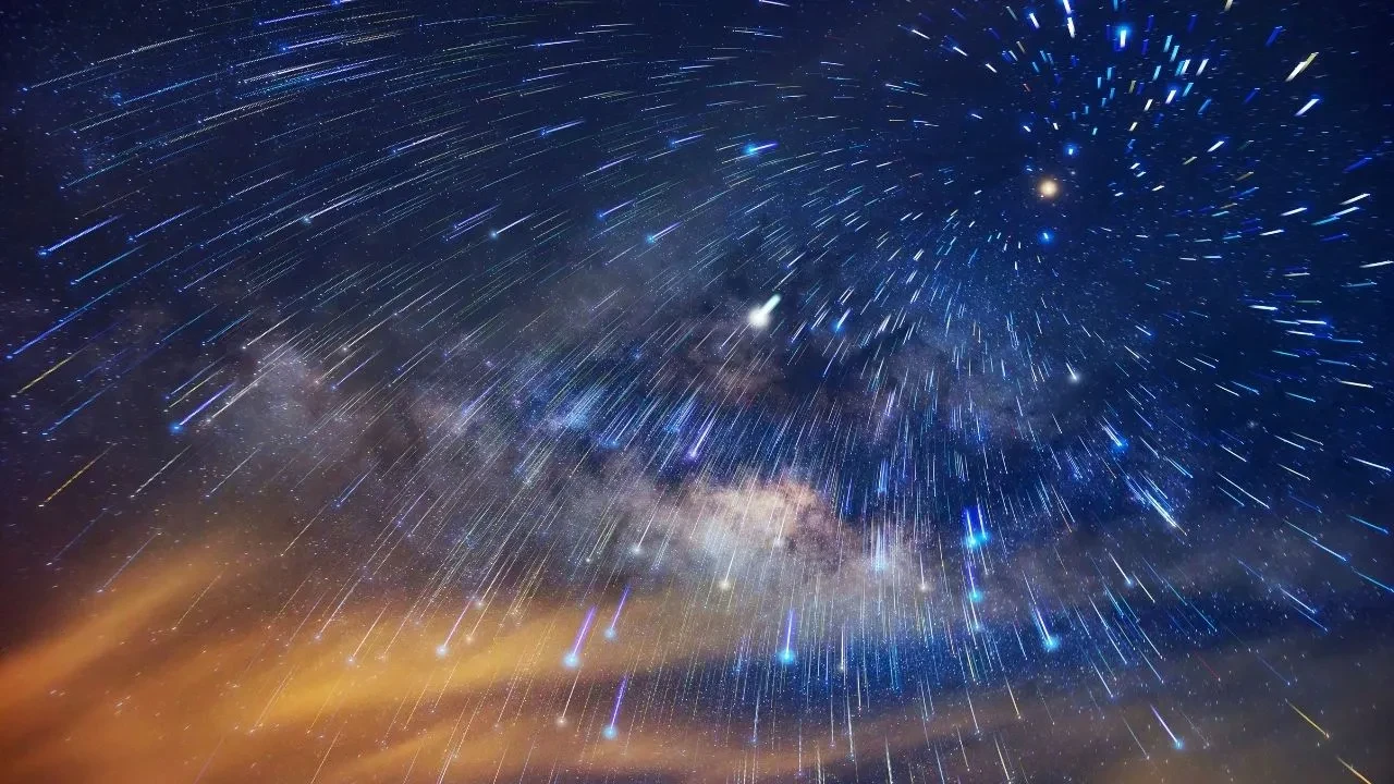 Bu tarihte gökyüzüne bakmayı unutmayın: Lyrid meteor yağmurunu Türkiye'de izleyebileceğiniz en iyi saatler