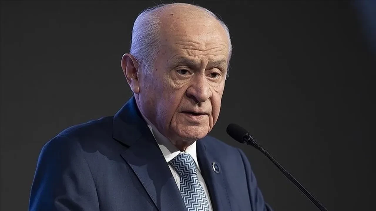Devlet Bahçeli'den CHP’ye kaos suçlaması: Ekrem İmamoğlu için imza kampanyasına tepki gösterdi