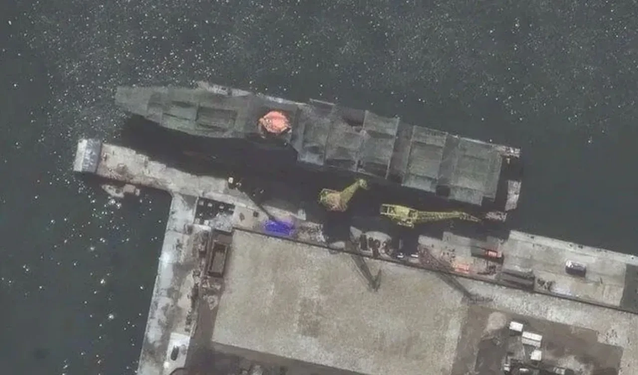 Kuzey Kore'nin en büyük savaş gemisi uydu görüntüleriyle gün yüzüne çıktı