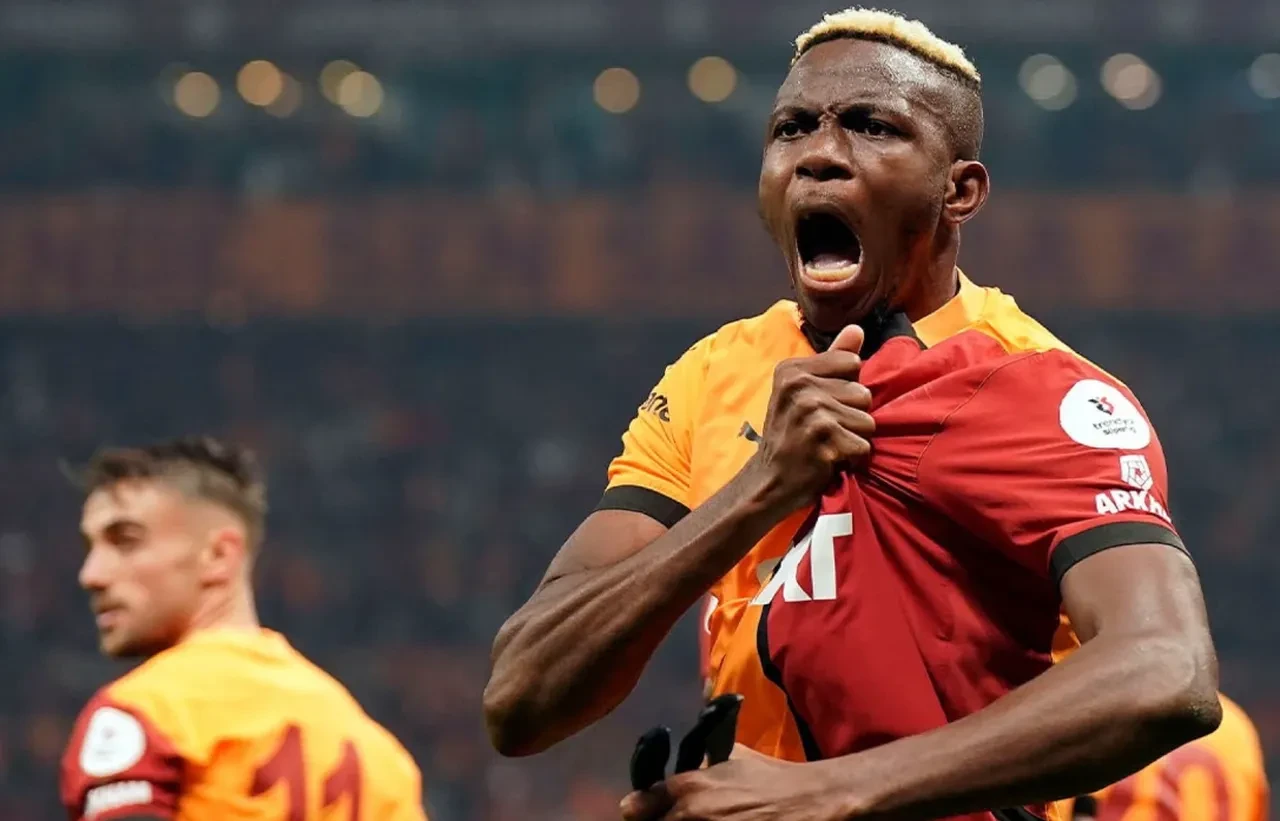 Osimhen'in Galatasaray'da kalmasına tek engel Fenerbahçe! "Kalırım ama..."