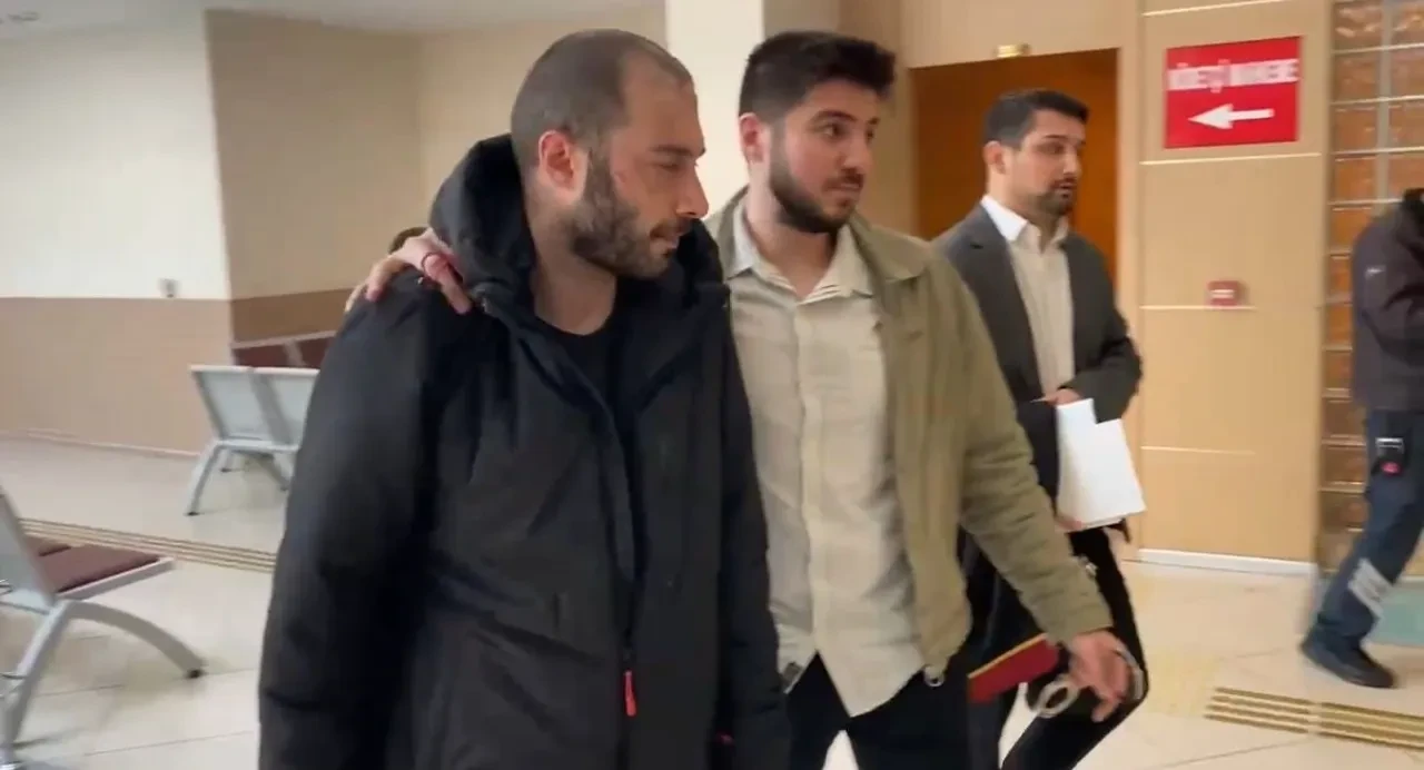 Rapçi Sansar Salvo tutuklandı 