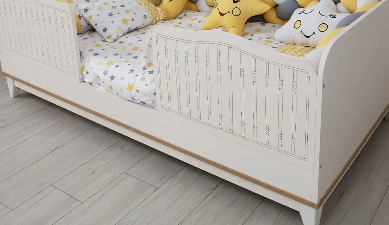 Bebek yatakları ve çarşaflar beyin sağlığına zararlı kimyasallar salıyor