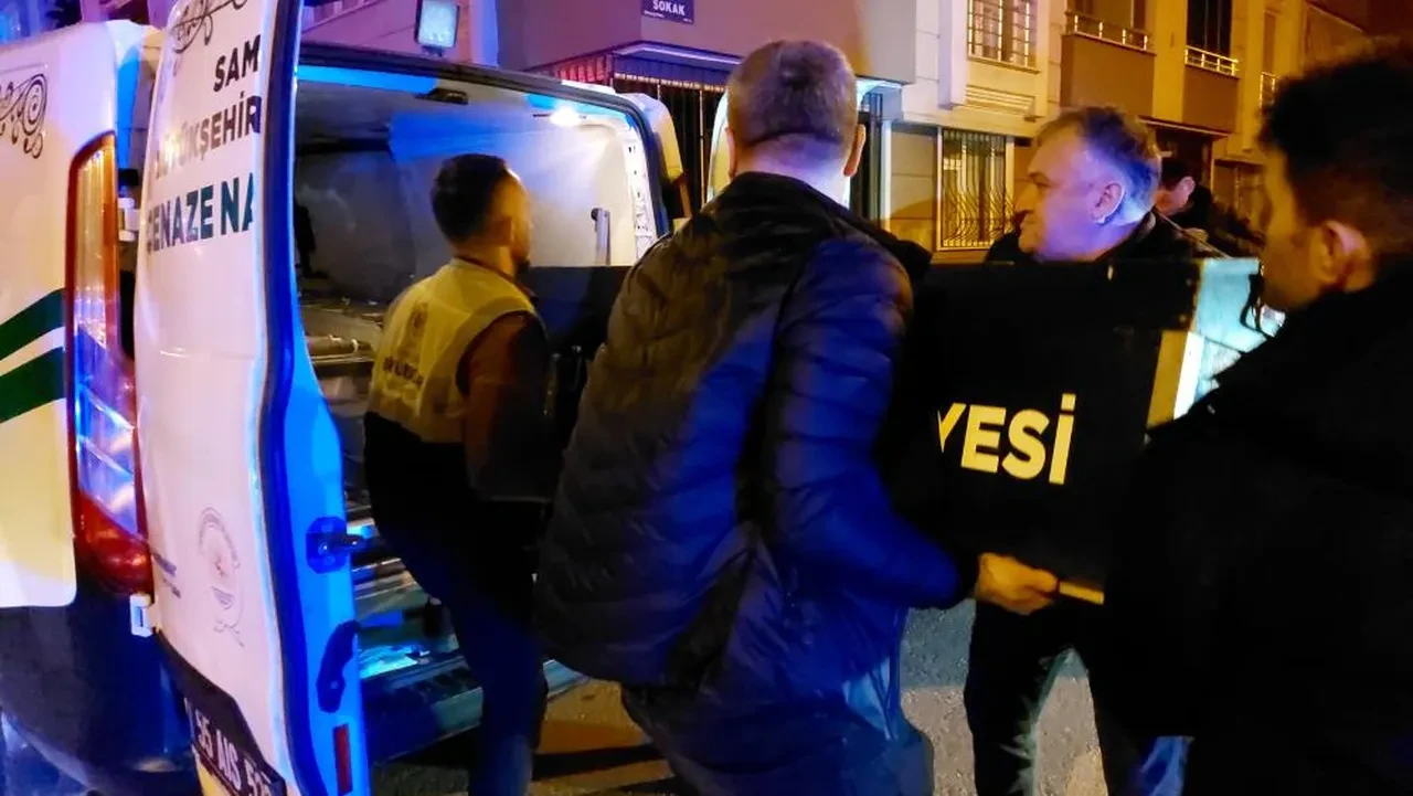 Eşini sokak ortasında öldüren adam 9 yıl önce de abisini katletmiş!