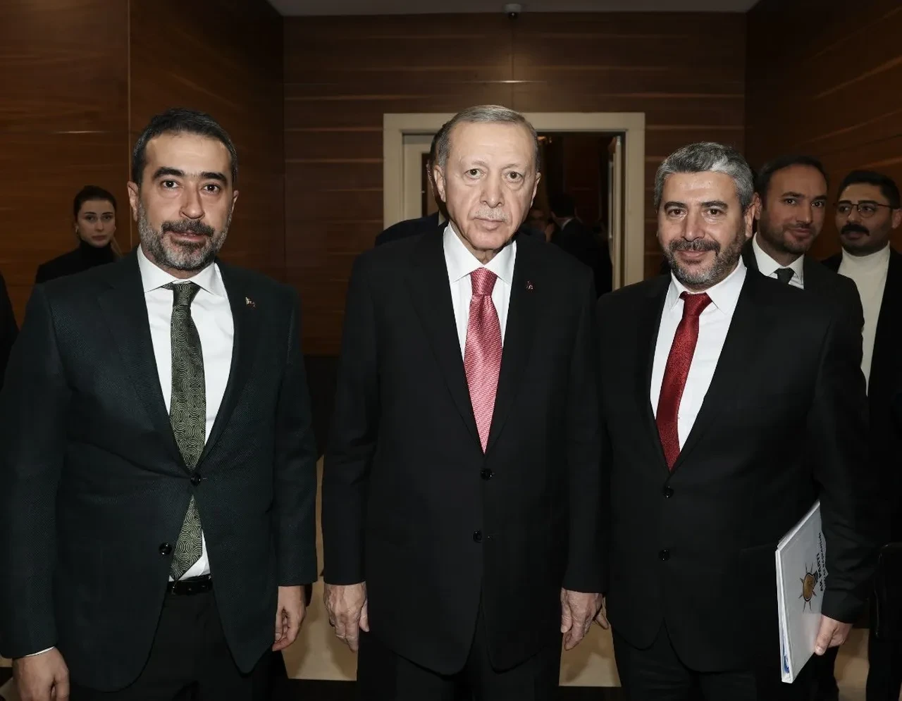 FETÖ tutukluları AK Parti üyesi çıktı iddiası! AK Parti’den açıklama geldi