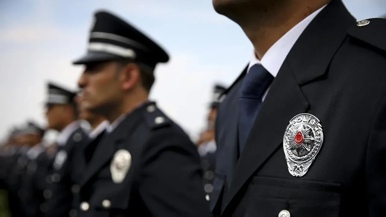 Memur maaşı yeni hesap tablosu geldi! İşte zamlı başkomiser, polis, doktor, hemşire, mühendis maaşları