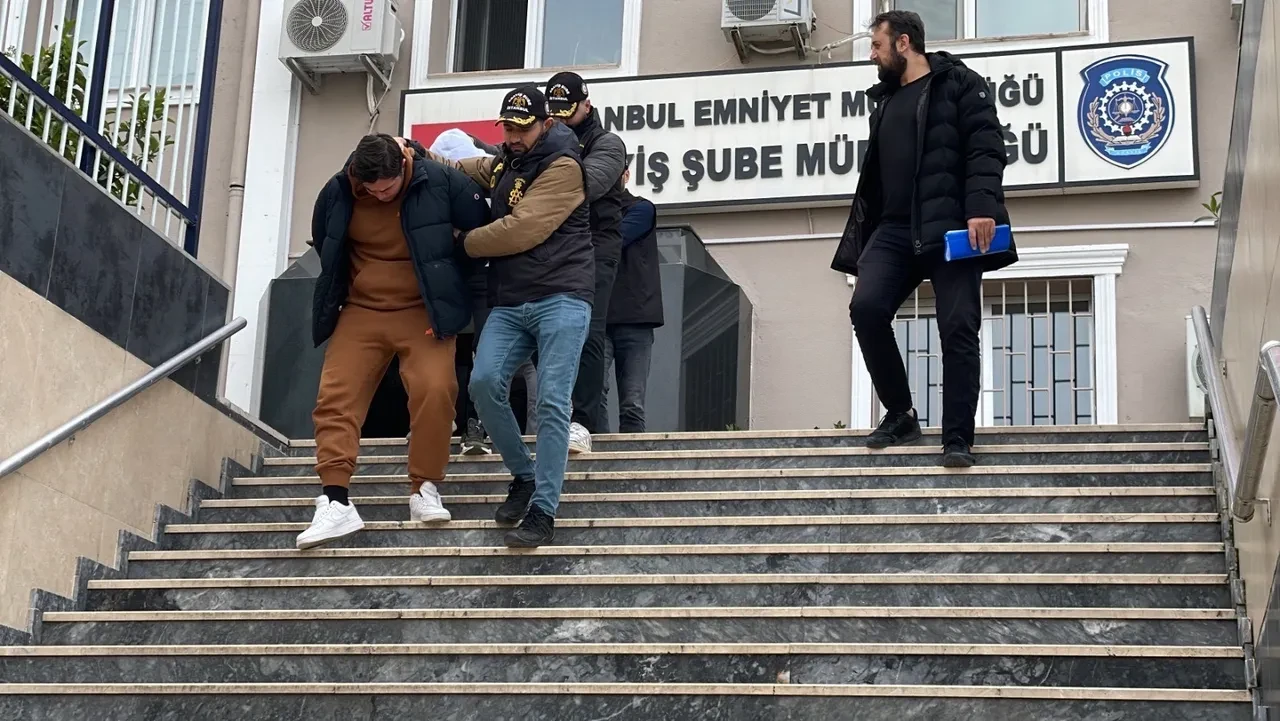 Yüksek kazanç vaadiyle uzağa düşürdüler! 1 milyon dolarlık vurgunun detayları ortaya çıktı