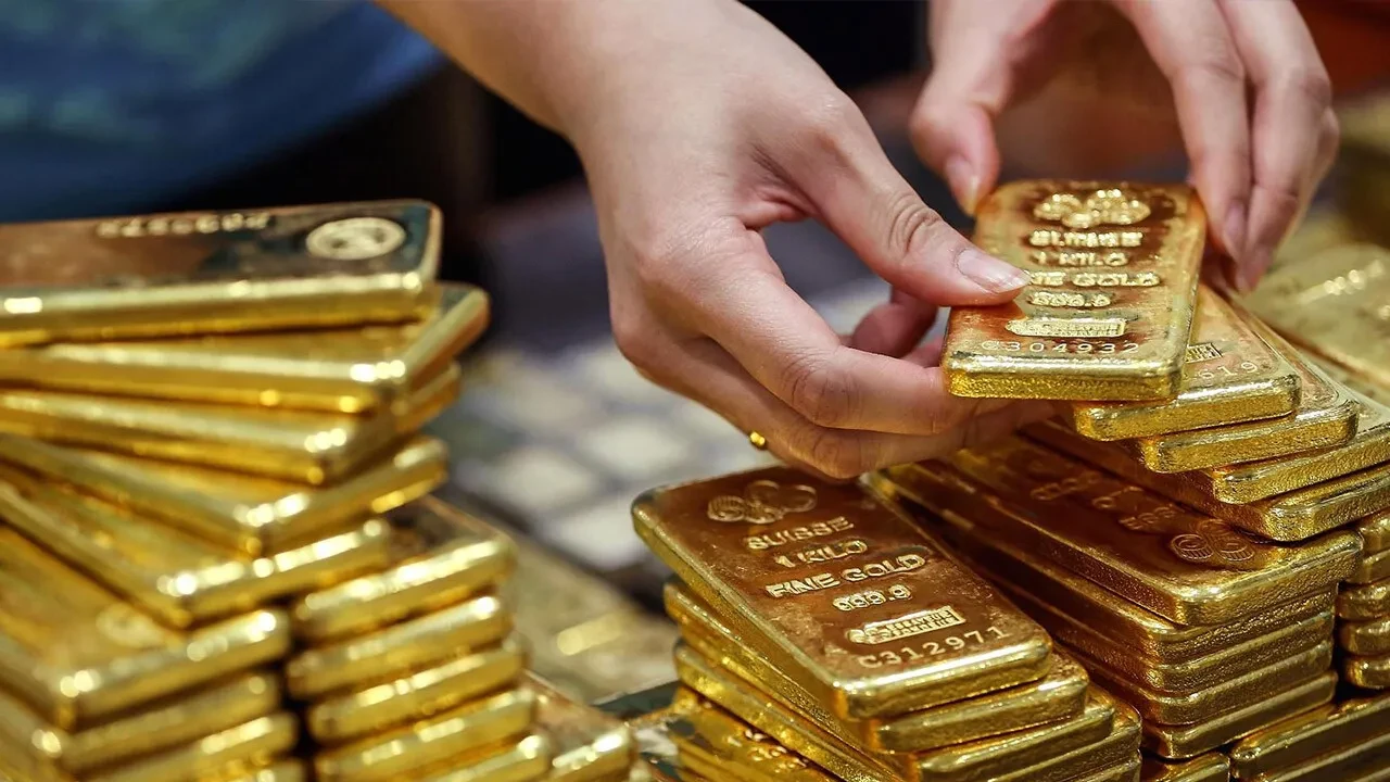 3 günde 256 dolar! Altın fiyatı için tarihi rakam