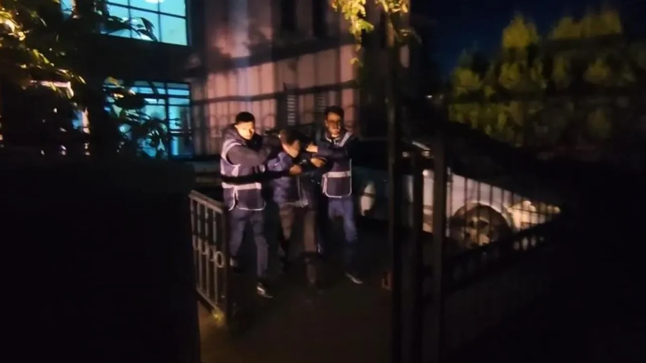 Bungalovda gizli kamera skandalı! İşletme sahibinin telefonundan çıkanlar şoke etti