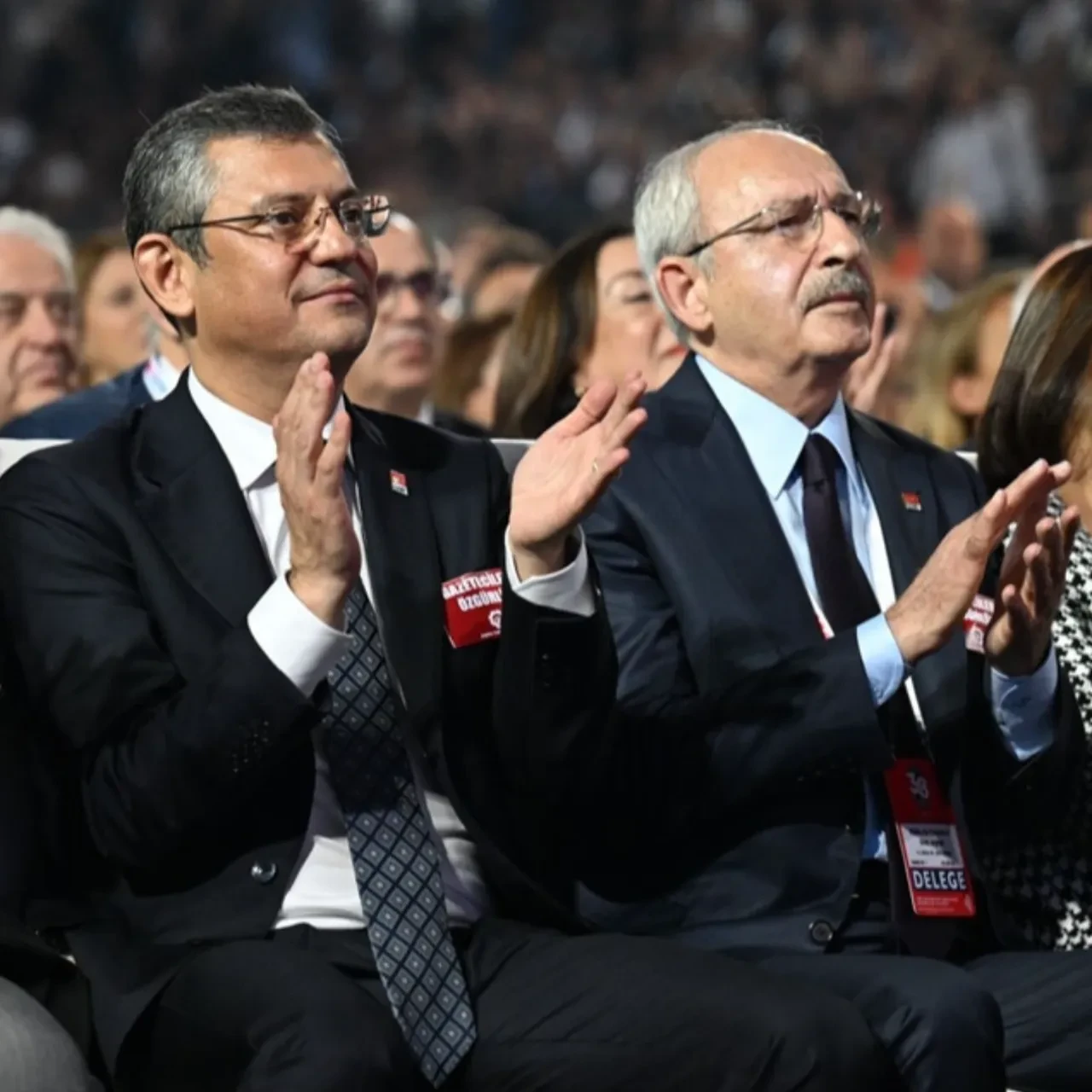 CHP'nin 'şaibeli kurultay' davası ertelendi