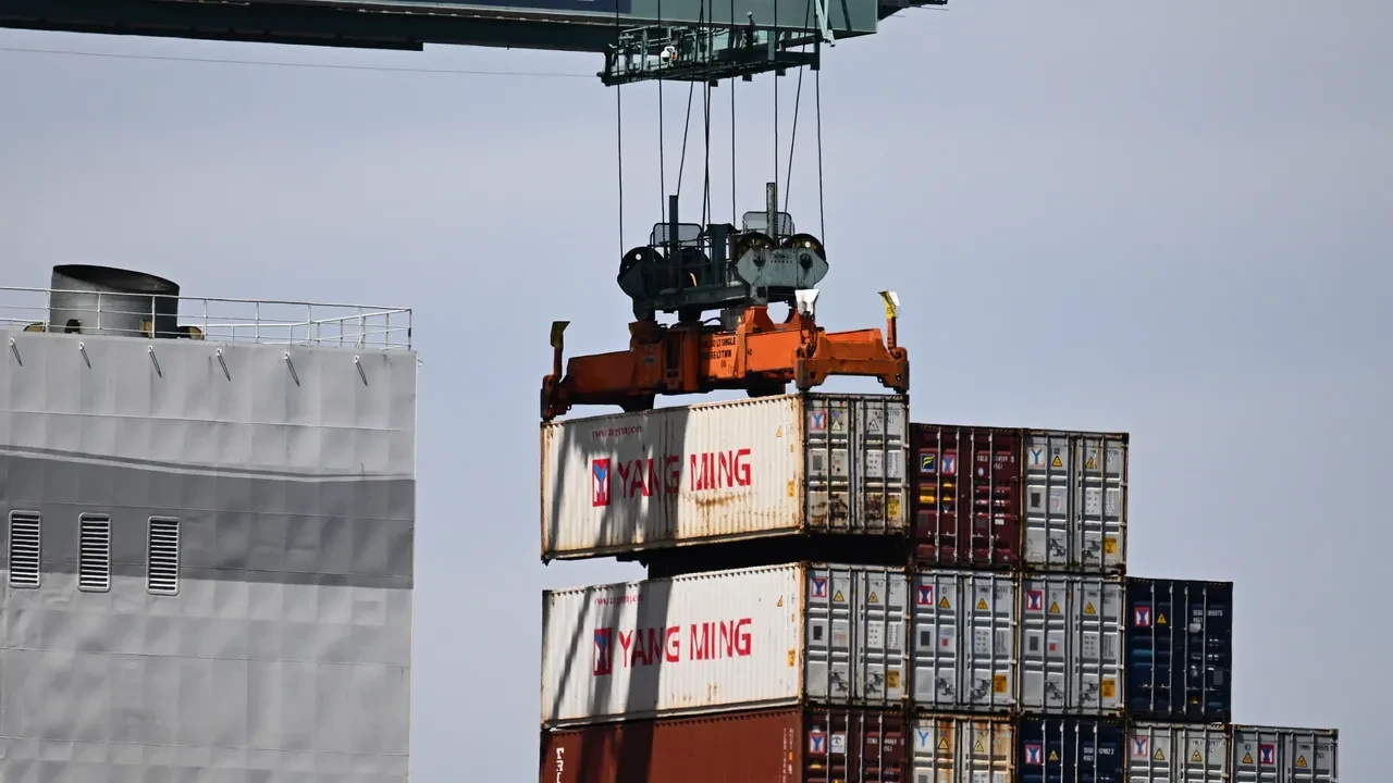 Gümrük tarifeleri California'yı da ayağa kaldırdı! Trump'a "yetkini aştın" davası