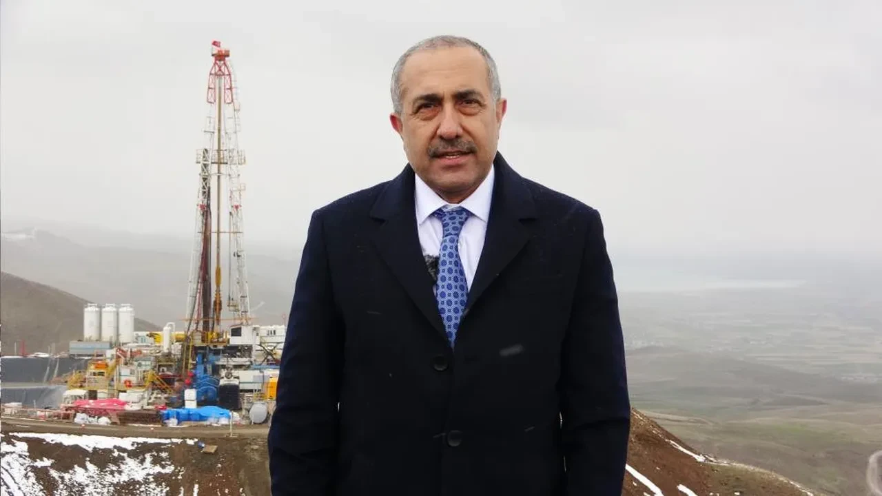 Günlük 5 ton petrol çıkan kuyu kapatılmış! Van'da dev sondaj başlıyor