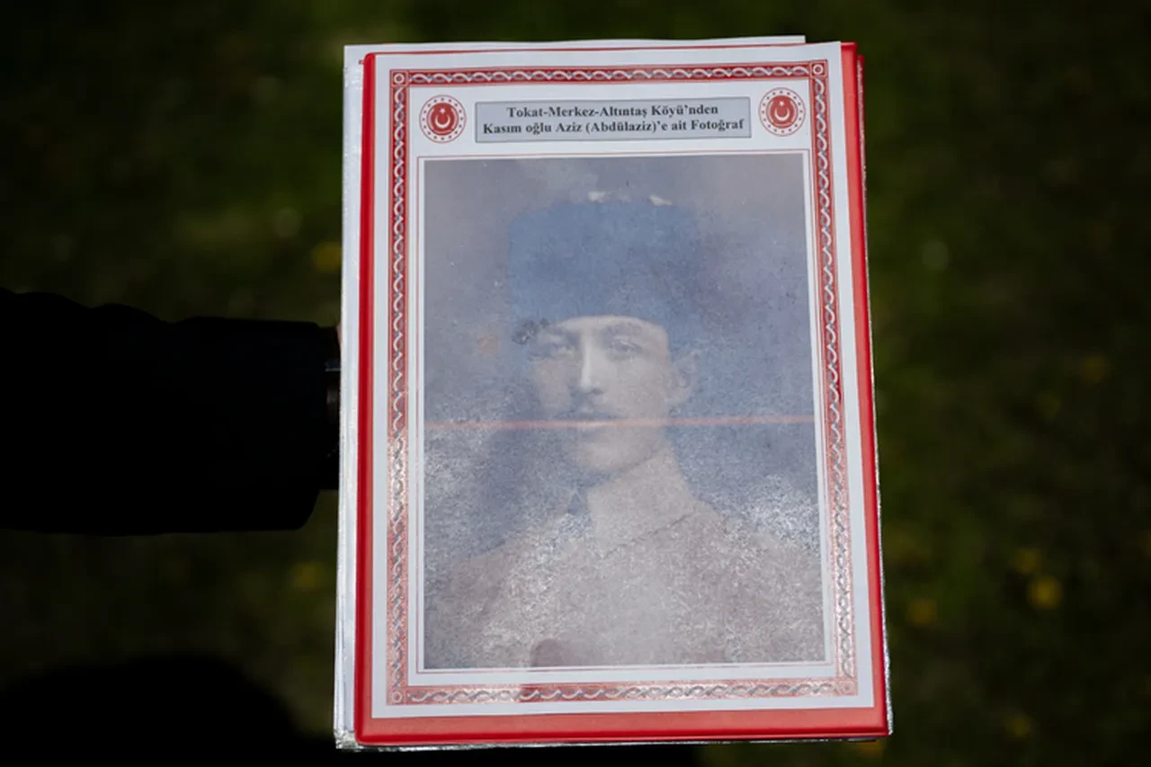 Milletvekiline büyük sürpriz! Dedesi Teğmen Aziz Bulut'un şehadet belgesi verildi! İşte o kahramanlık