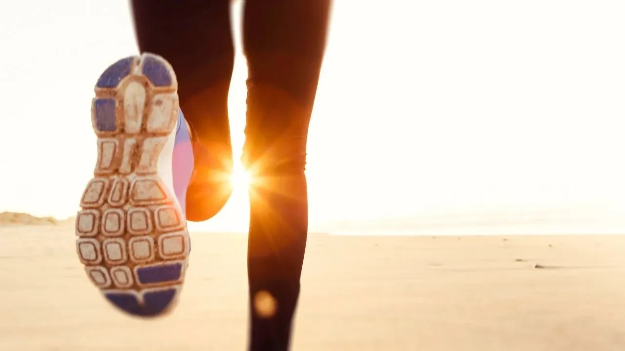 Ne koşu ne yürüyüş! Evde sadece 30 dakika yapan etkilerine inanamıyor