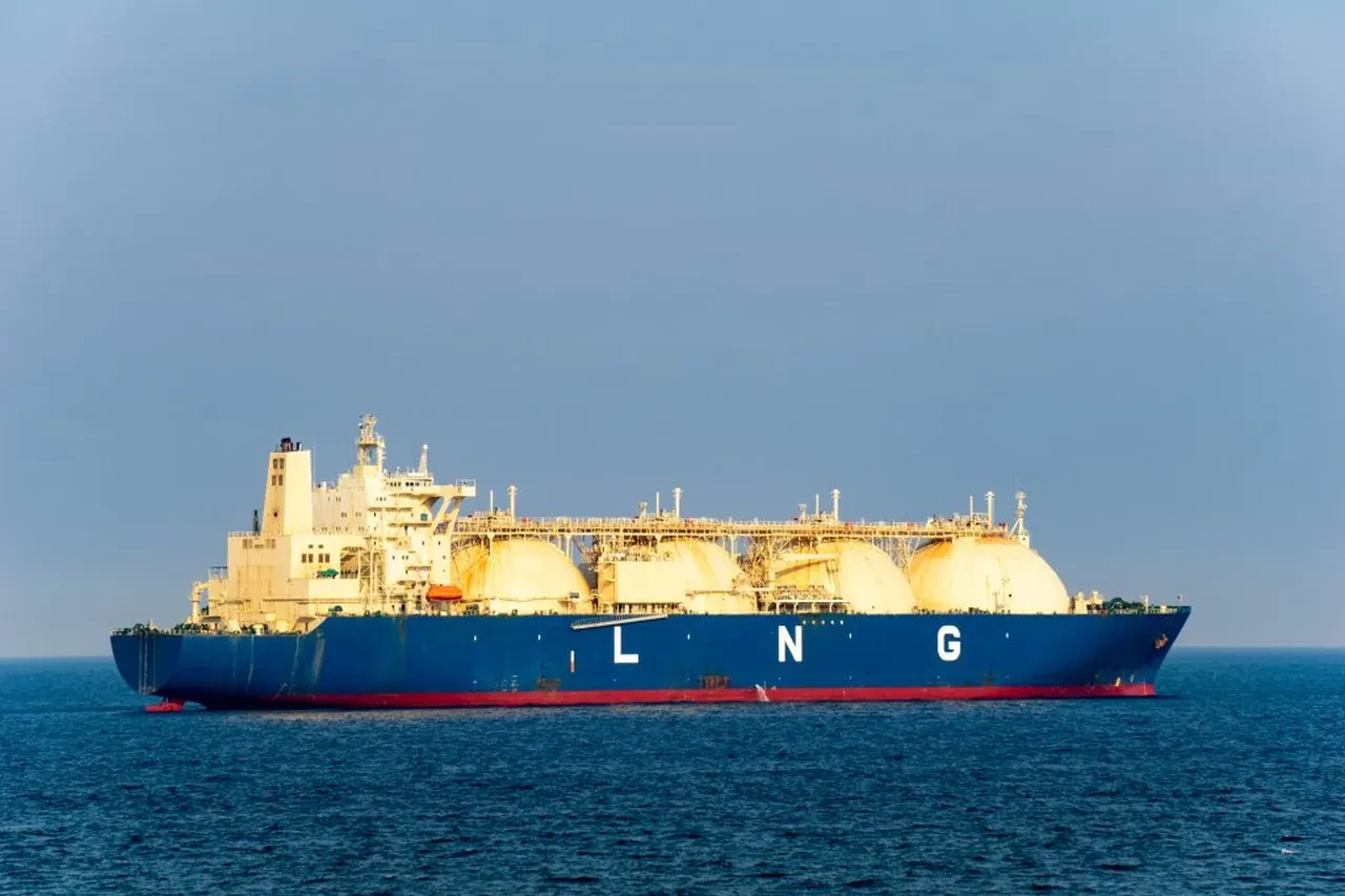 ABD ile ticaret savaşına giren Çin LNG alımında yeni rota oluşturdu, BAE ile anlaştı