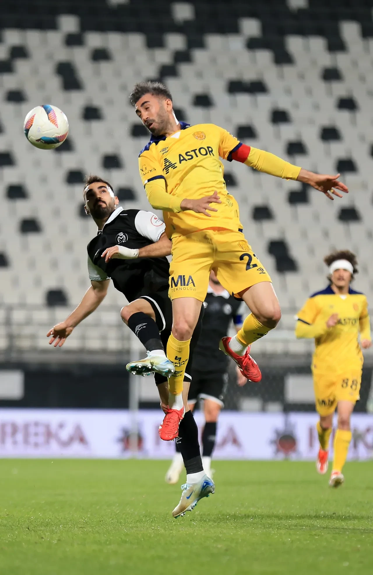 Mesut Bakkal MKE Ankaragücü'ndeki görevini bıraktığını açıkladı!