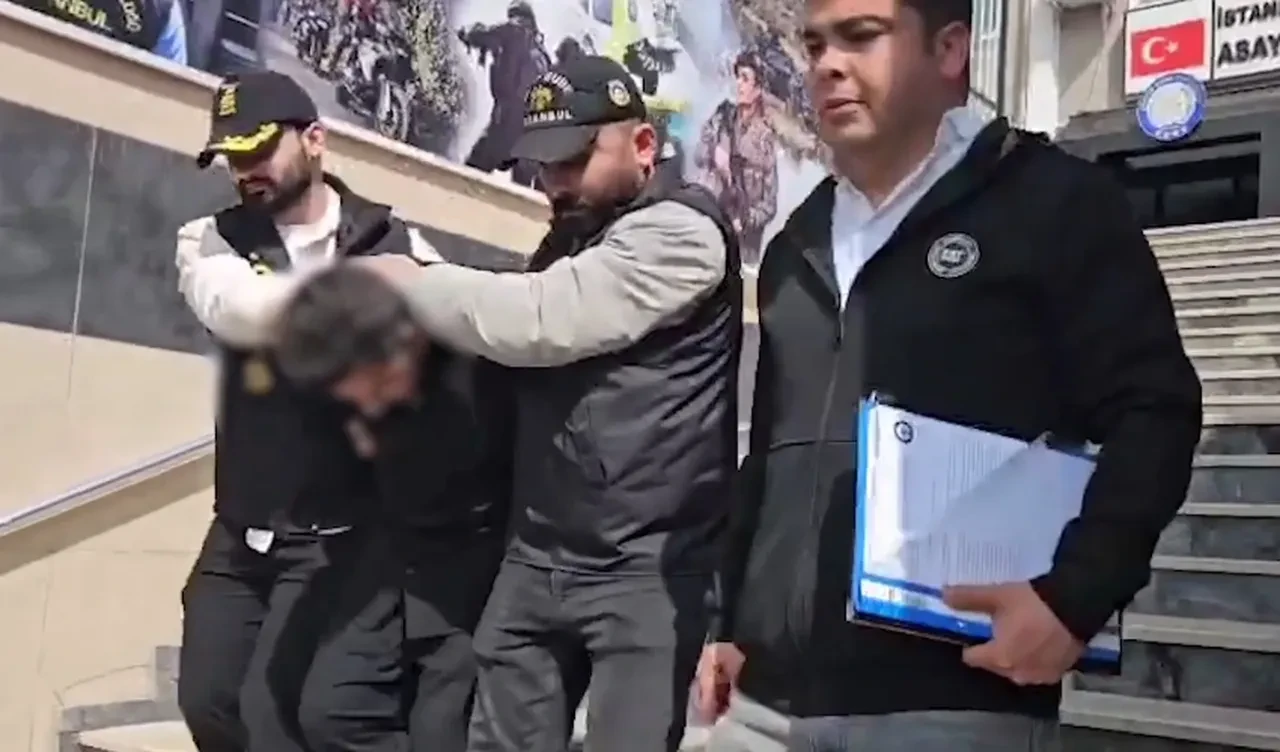 Tehditle 15 milyon lira istedi! İstanbul Havalimanı'nda yakalandı!