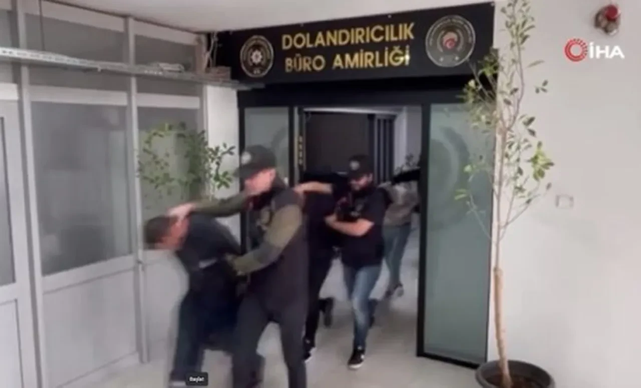 Yaşlı kadını 750 bin TL dolandırdılar! İşte dolandırıcıların yeni oyunu