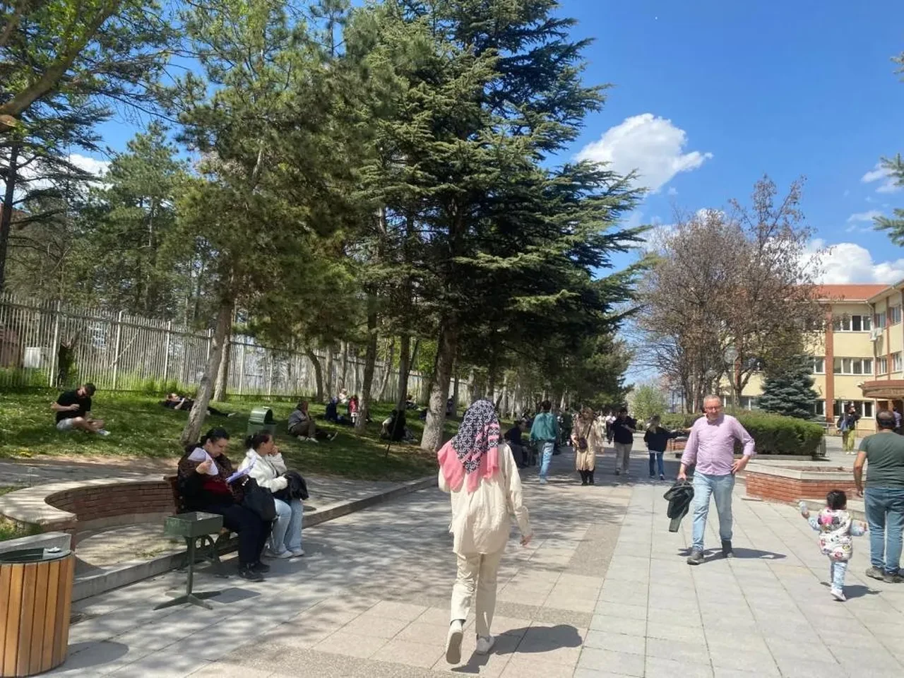 Anadolu Üniversitesi Açıköğretim Fakültesi sınavları yapıldı!