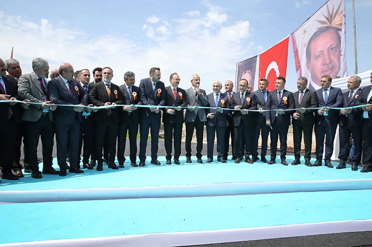 Bakan Uraloğlu duyurdu: Siirt'e yeni demiryolu müjdesi!