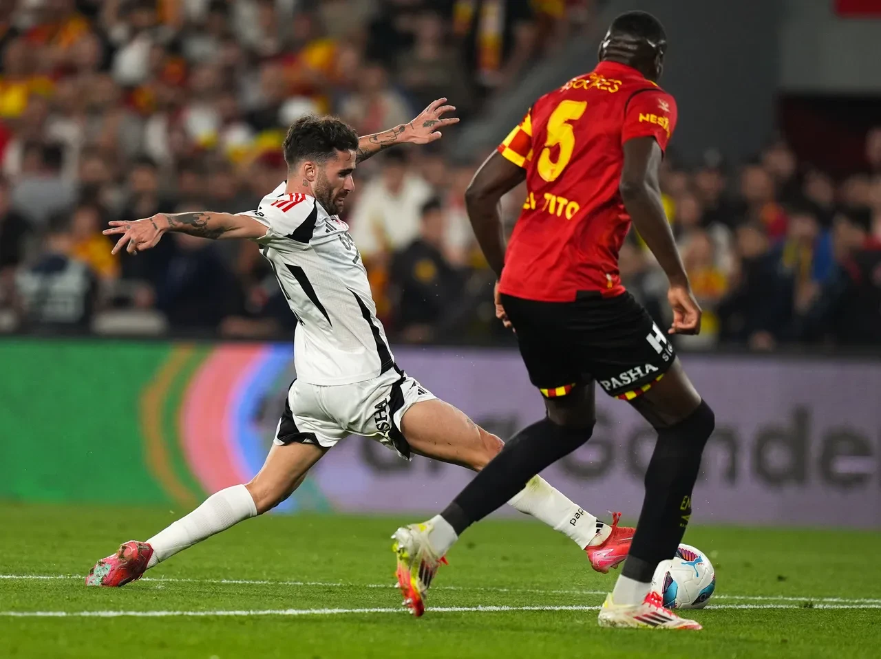 Beşiktaş Göztepe ile 1-1 berabere kaldı!