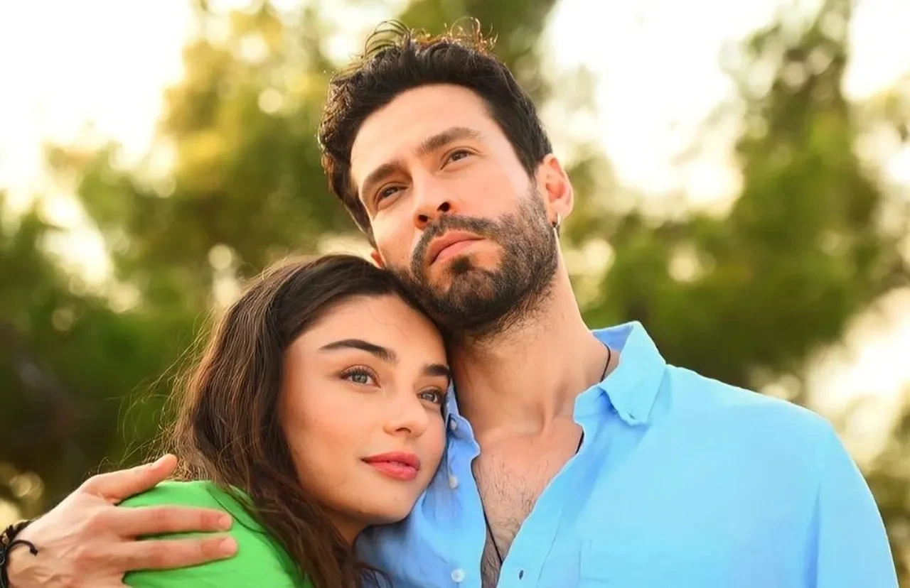 Ekin Koç ve Ayça Ayşin Turan ikinci kez partner oldu