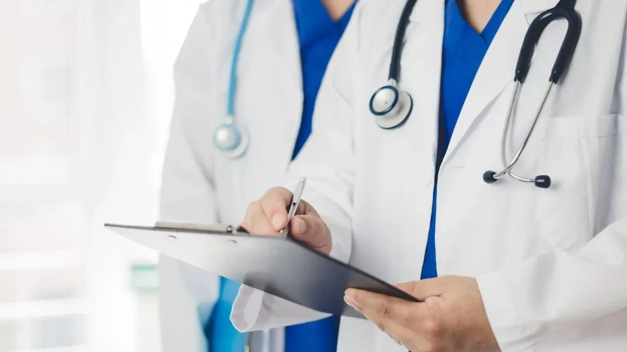 2 Nisan eczanelerin açık olup olmadığı belli oldu! Bayram tatili 9 güne çıkarılmıştı