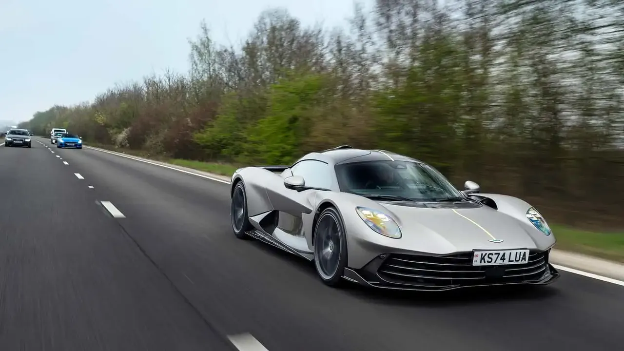 Aston Martin Valhalla yola çıkmak için gün sayıyor