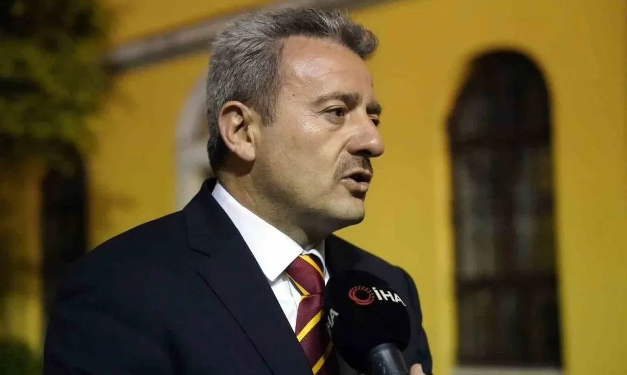 Beşiktaş - Galatasaray derbisi sevkleri açıklandı! Her iki taraftan birer isim PFDK'lık oldu