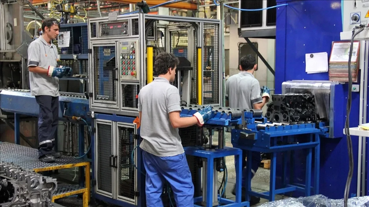 İSO imalat PMI mart ayında yılın en düşük seviyesine yaklaştı