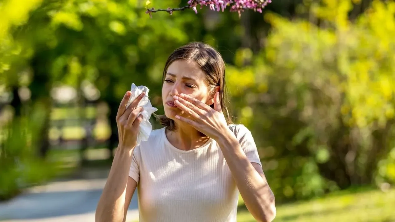 Bahar alerjisini bıçak gibi kesip atıyor! Sabah akşam birer kez yapmak yeterli oluyor