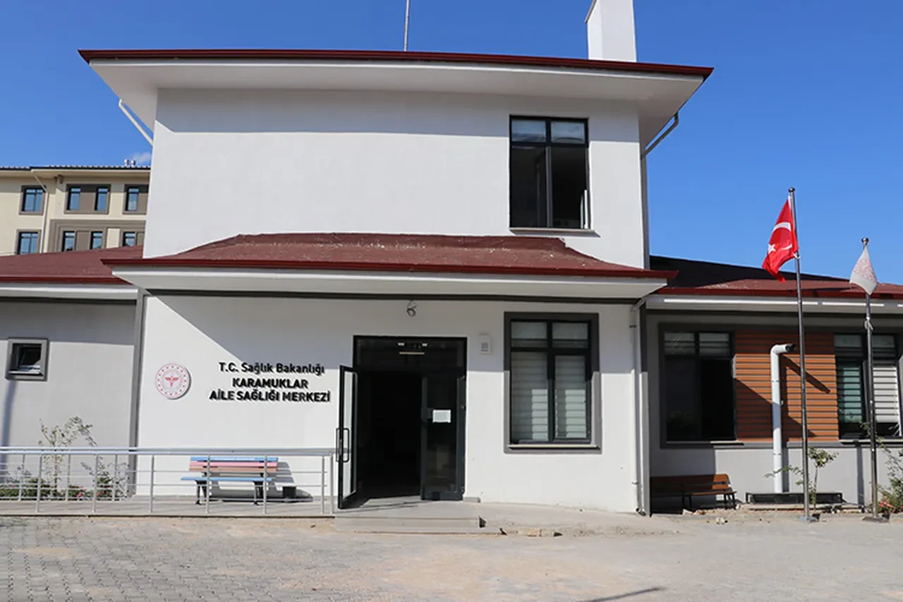 23 Nisan’da eczaneler, hastaneler açık mı? İşte özel hastane ve nöbetçi eczanelerin durumu