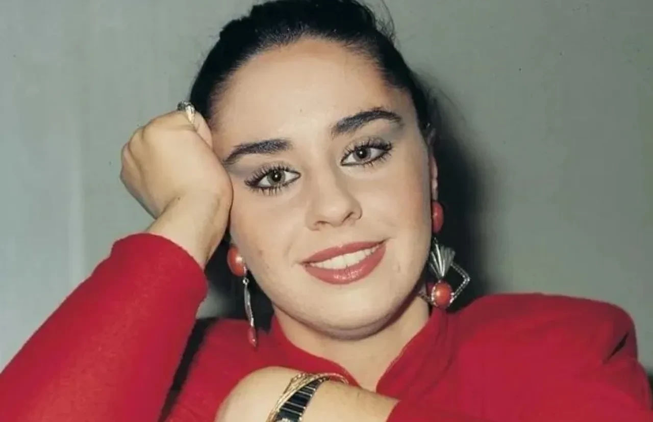 Ayşe Mine ameliyata alındı! Sevenlerinden tek bir şey istedi 