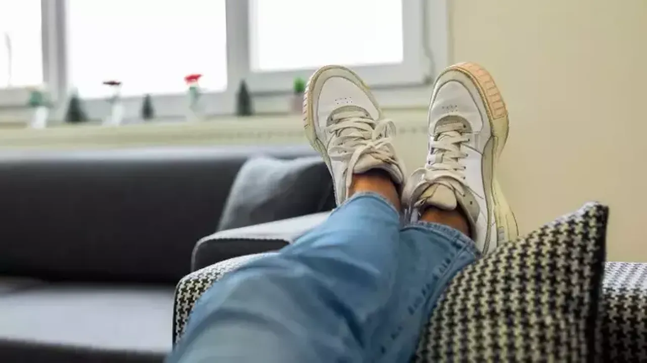 Dışarıda giyilen ayakkabı evde ölüm saçıyormuş