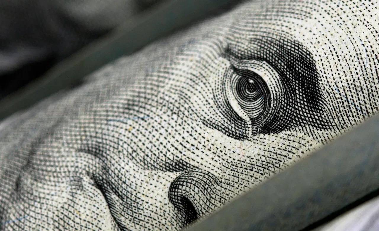 Dolar durdu, euro ve sterlin sert yükseldi! 21 Nisan döviz kurları, euro, sterlin, dolar fiyatı