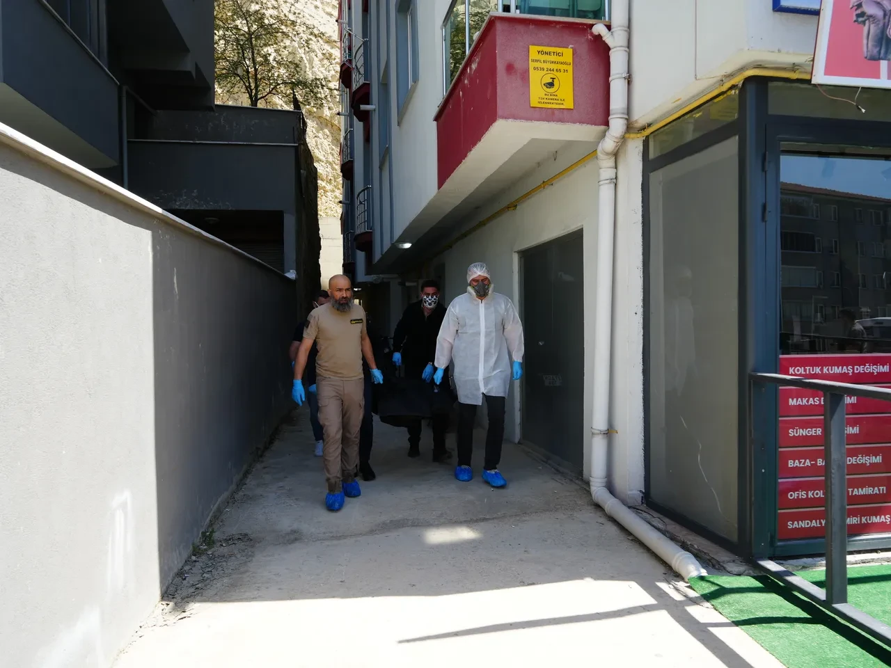 Koku gelen apartmanda vahşet! Hamile kadının cesedi ortaya çıktı