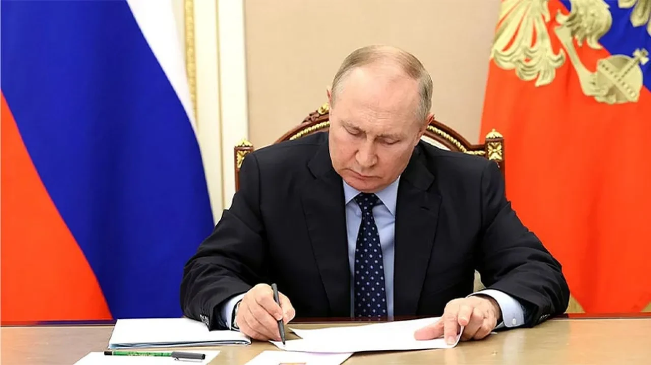 Rus lider Putin imzayı attı: Rusya ve İran artık stratejik ortak