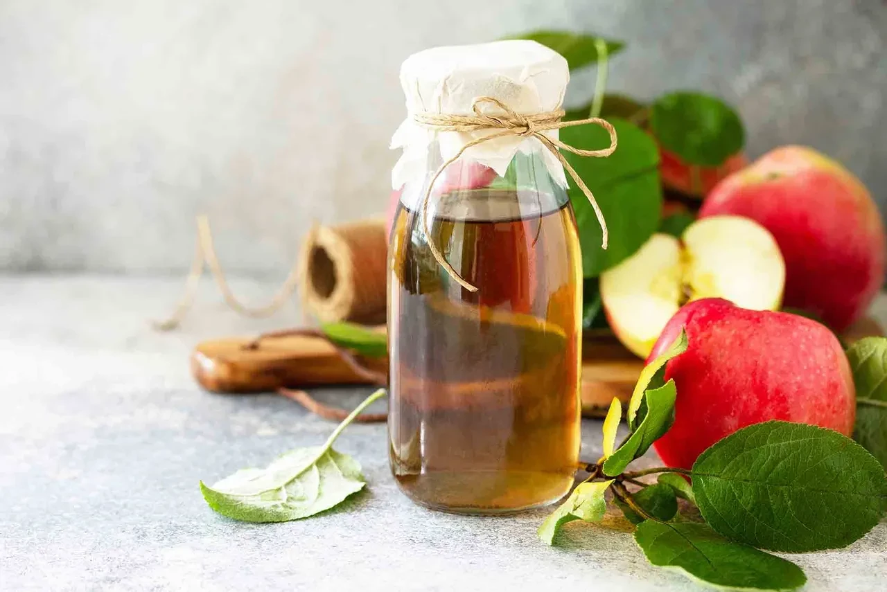 Elma sirkesinin mucizevi faydaları neler? Her yemekten önde mutlaka için