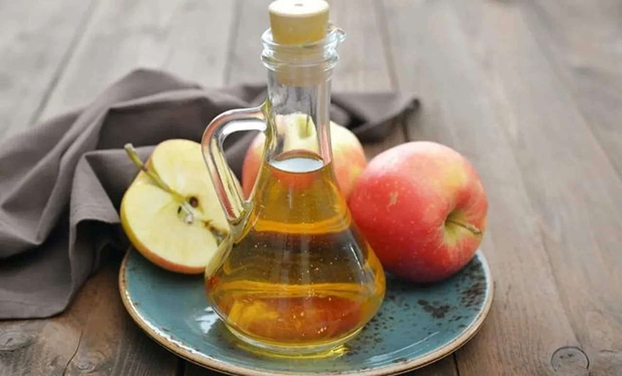 Elma sirkesinin mucizevi faydaları neler? Her yemekten önde mutlaka için