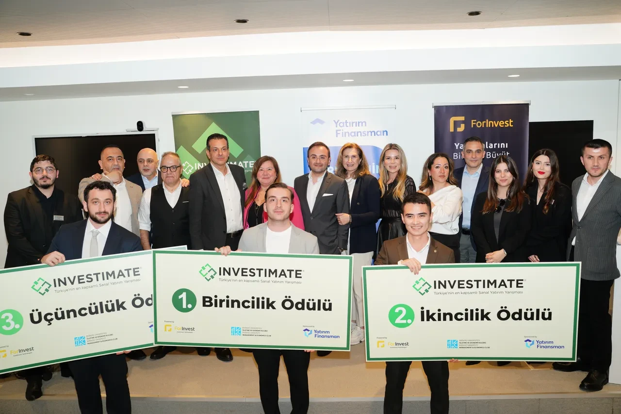 Geleceğin yatırımcılarına ForInvest'ten teknolojik destek! 300 bin TL’lik ‘sanal parayı’ katlamak için yarıştılar 