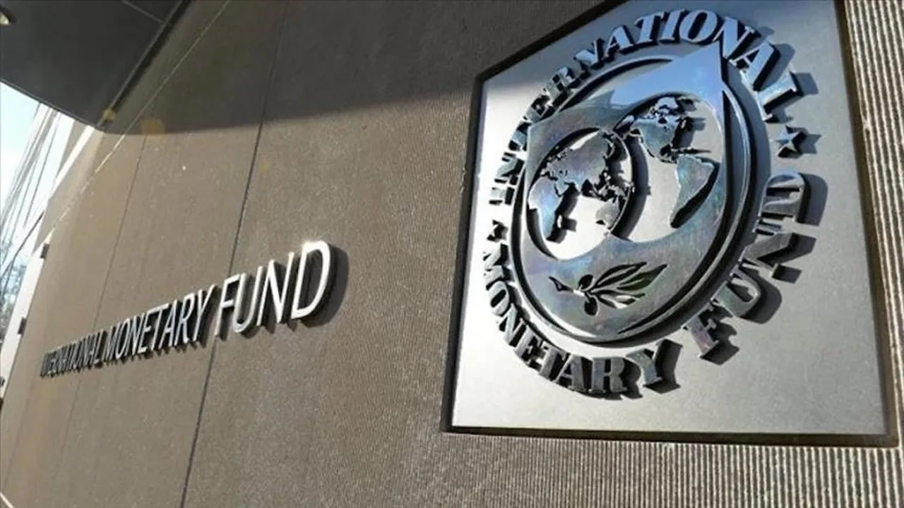 IMF Türkiye'nin büyüme tahminini yükseltti