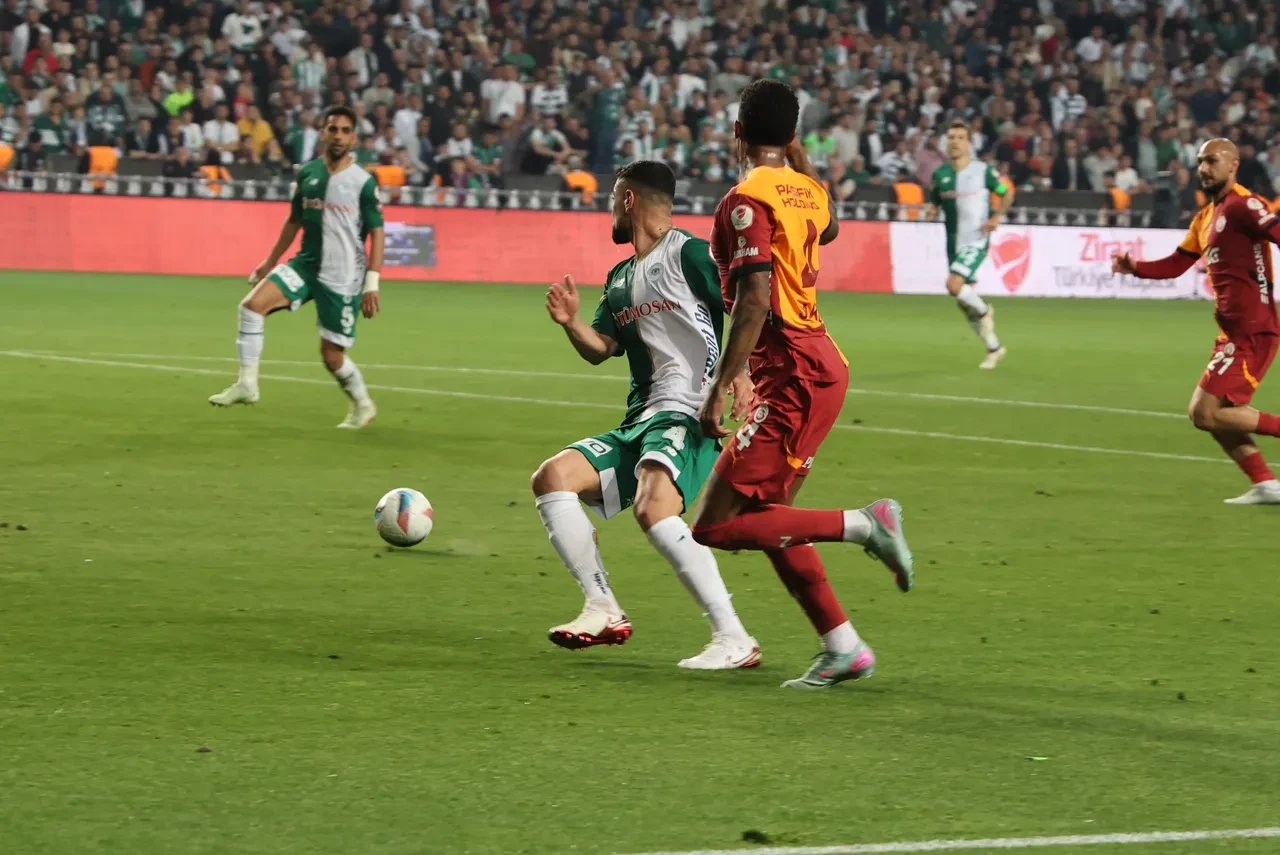 Konyaspor Galatasaray maç sonucu kaç kaç? Galatasaray ZTK finale çıktı mı?