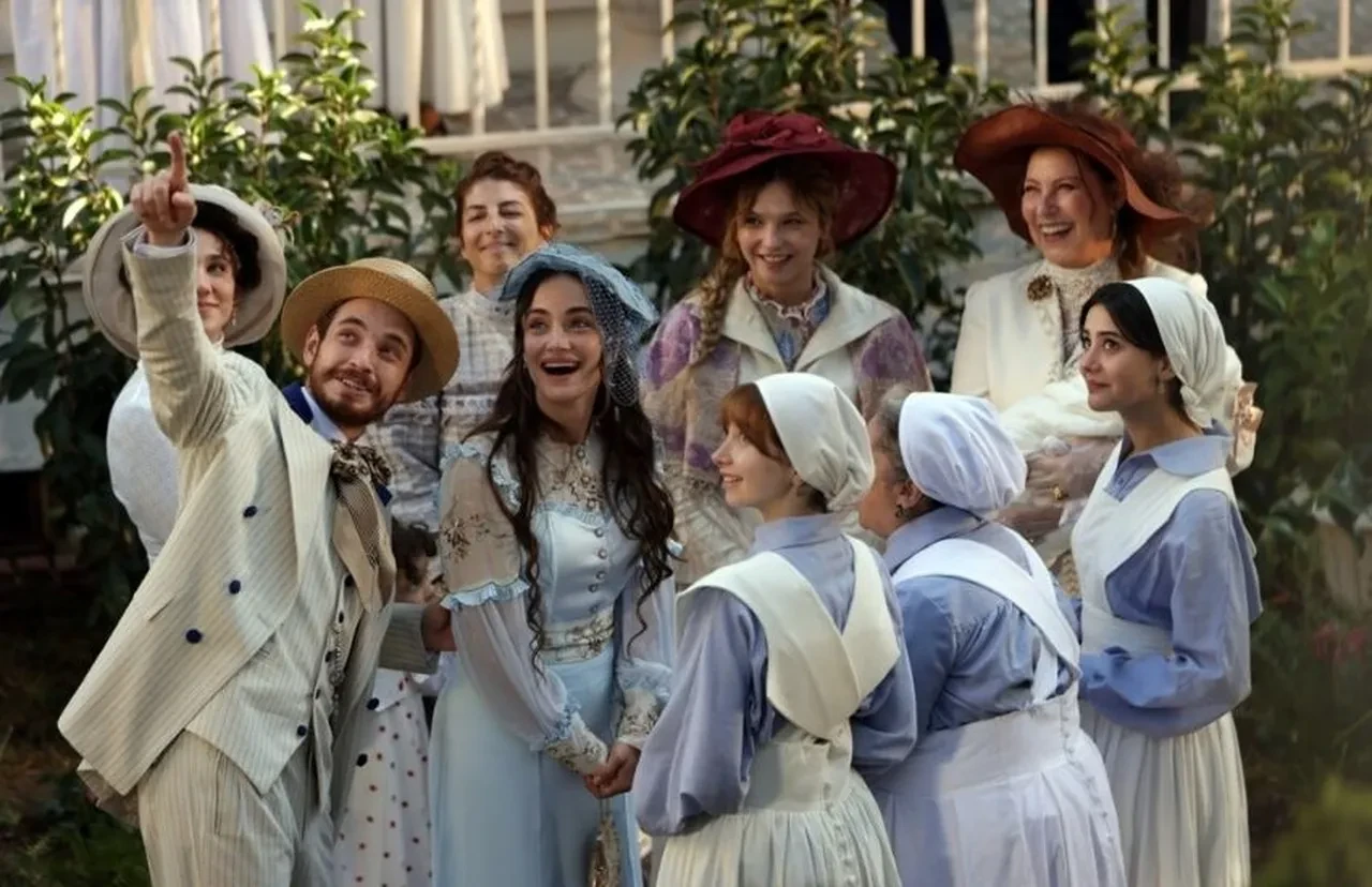 Şakir Paşa Ailesi dizisinin başına gelmeyen kalmadı! Kanal kararını verdi