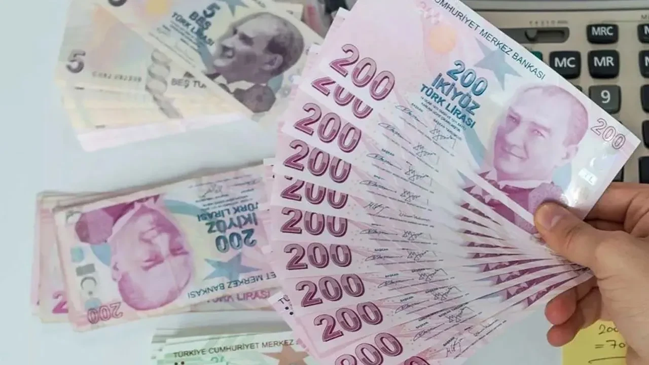SSK, Bağ-Kur ve tüm emeklileri ilgilendiriyor! Emekli promosyonu için bankalar vites yükseltti: İşte en yüksek promosyon veren bankalar