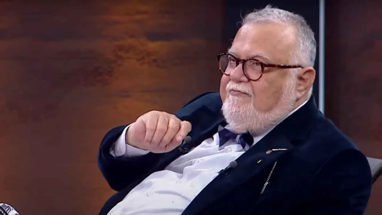 Şener Üşümezsoy, Celal Şengör'e sert tepki gösterdi: Bunları deprem uzmanı diye karşıma çıkarmayın!