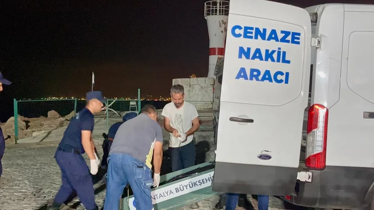 Antalya’da korkunç olay! Manzara izleyeyim derken canından oldu