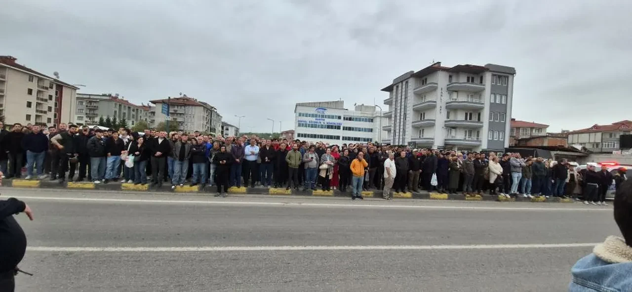 Bartın’da zincirleme kazada can pazarı: Çok sayıda yaralı var!