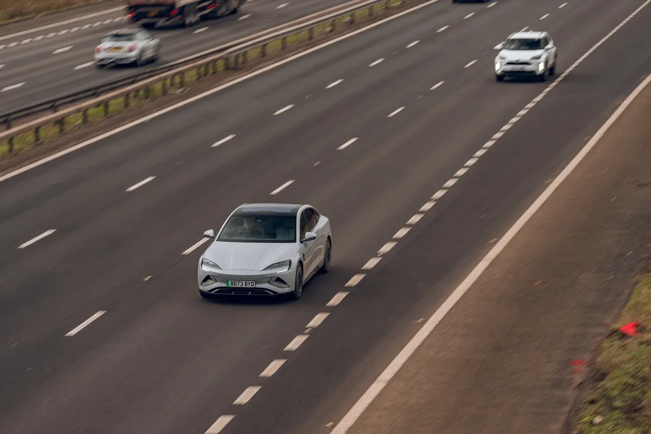 BYD Türkiye operasyonuna başlıyor! Yeni hibrit modeli Avrupa'yı Anadolu'dan fethedecek