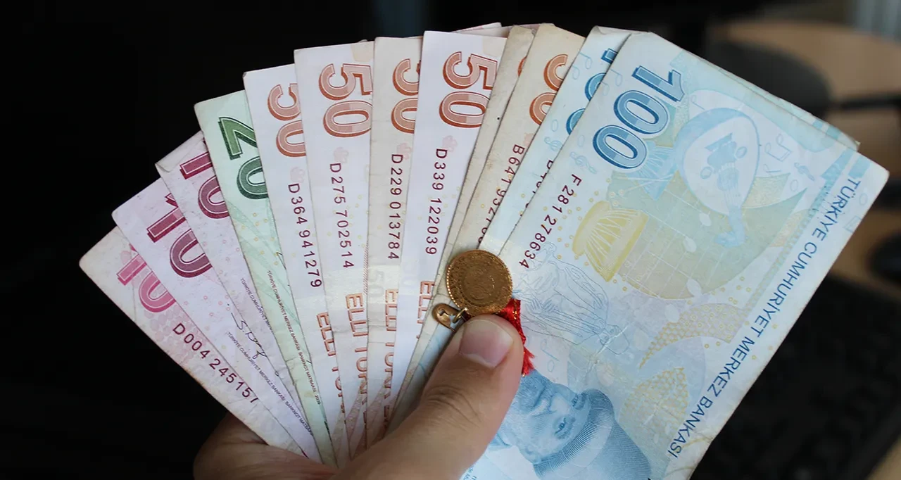 Ev hanımlarına emeklilik ne zaman? Yürürlüğe gireceği tarih belli oluyor